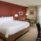 courtyard-marriott-miami-downtown-brickell-bed-room