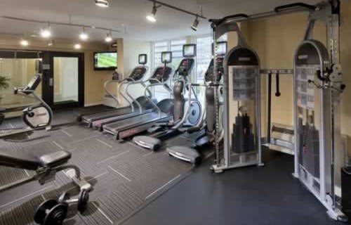 courtyard-marriott-miami-downtown-brickell-fitness-gym