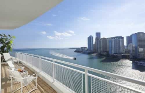 mandarin-oriental-miami-balcony